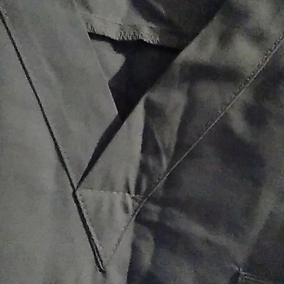 Medical scrubs - Picture 5 of 5